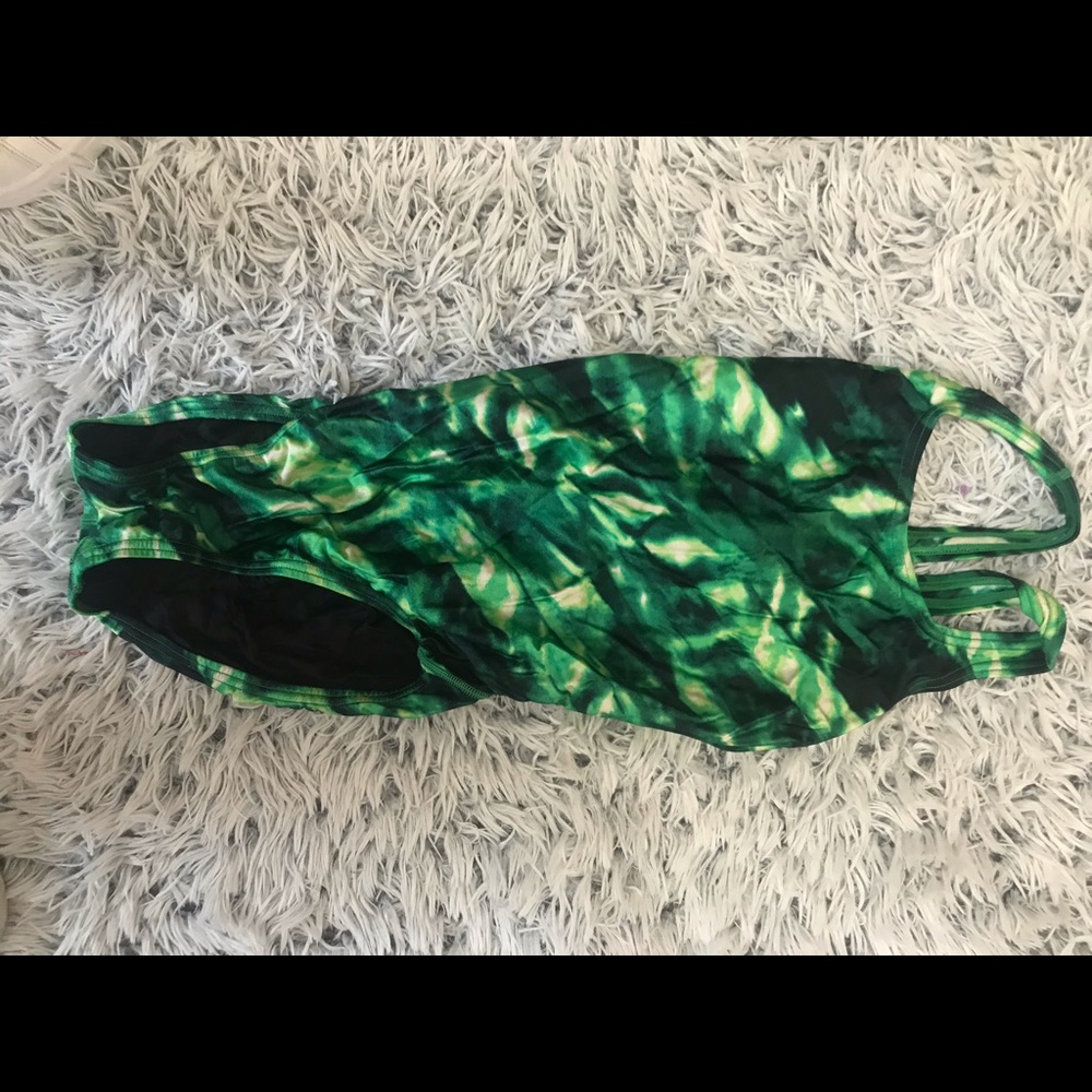 Speedo swimsuit size 30